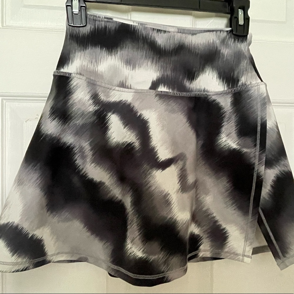 Golf or tennis skort. Black & white watercolor ikat print